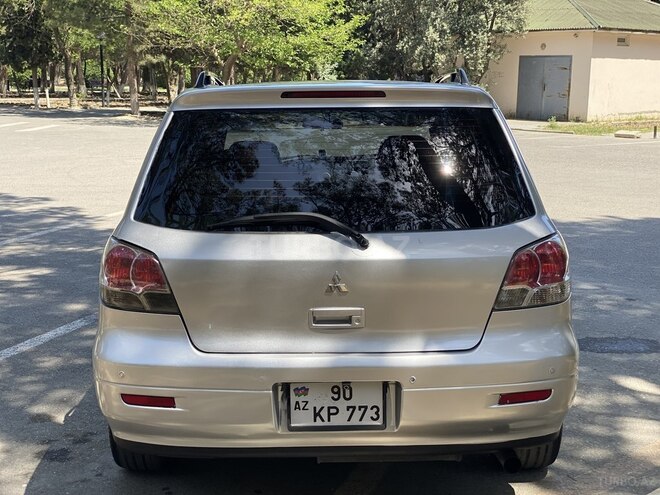 Mitsubishi Airtrek 2002, 267,000 km - 2.4 л - Sumqayıt