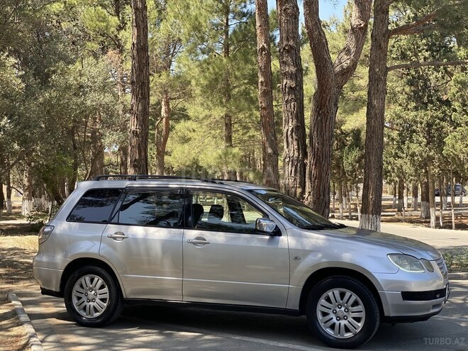 Mitsubishi Airtrek 2002, 267,000 km - 2.4 л - Sumqayıt