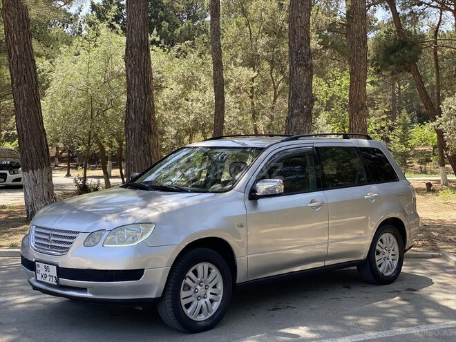 Mitsubishi Airtrek 2002, 267,000 km - 2.4 л - Sumqayıt