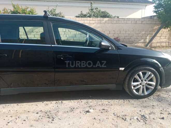 Opel Vectra 2007, 358,000 km - 1.9 l - Salyan