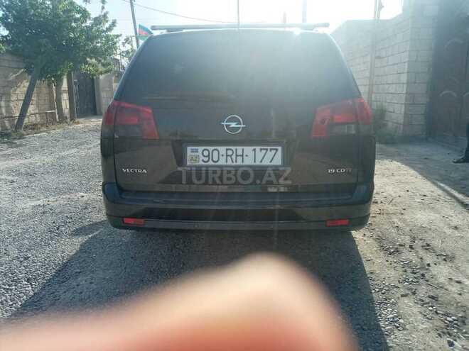 Opel Vectra 2007, 358,000 km - 1.9 l - Salyan