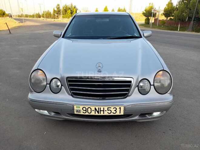 Mercedes E 220 2000, 570,361 km - 2.2 l - Qazax