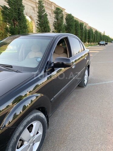 Kia Rio 2008, 192,000 km - 1.4 l - Gəncə