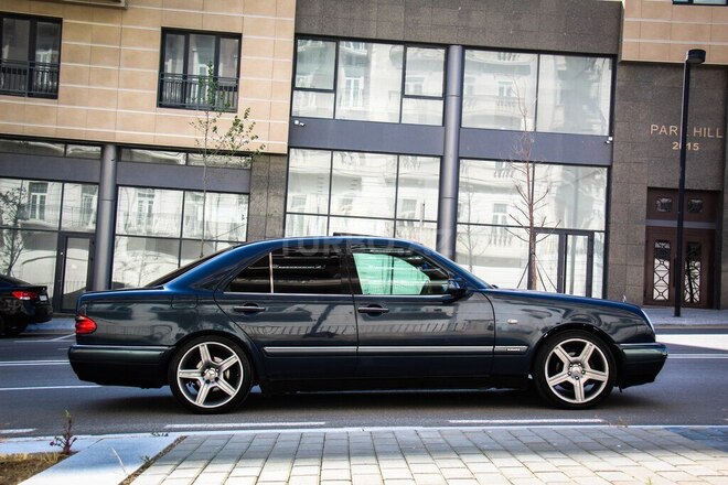 Mercedes E 230 1997, 333,333 km - 2.3 l - Bakı