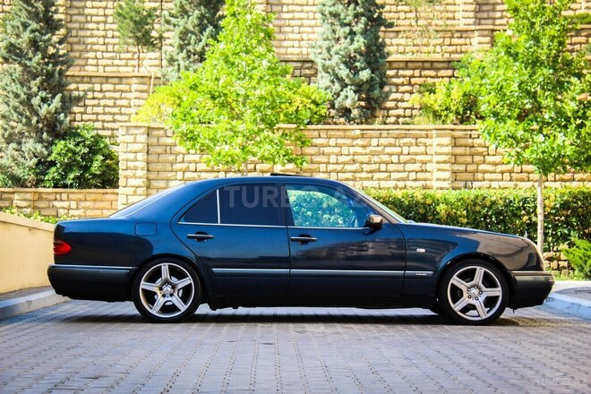Mercedes E 230 1997, 333,333 km - 2.3 l - Bakı