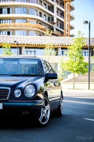 Mercedes E 230 1997, 333,333 km - 2.3 l - Bakı