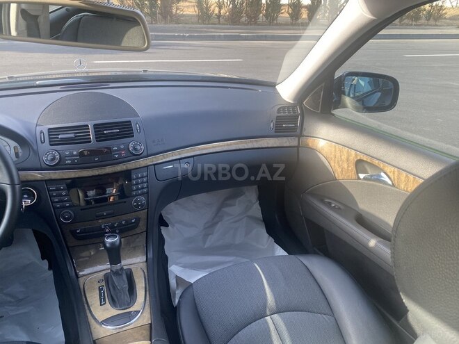 Mercedes E 220 2007, 278,000 km - 2.2 l - Bakı