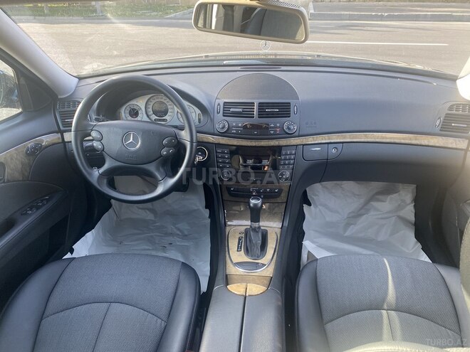 Mercedes E 220 2007, 278,000 km - 2.2 l - Bakı