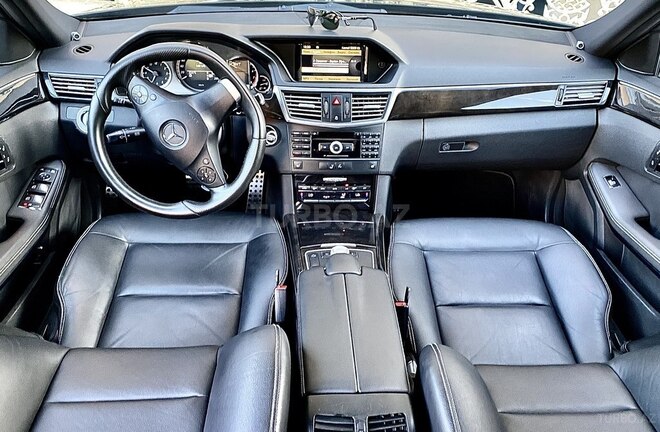 Mercedes E 350 2009, 161,000 km - 3.5 л - Bakı