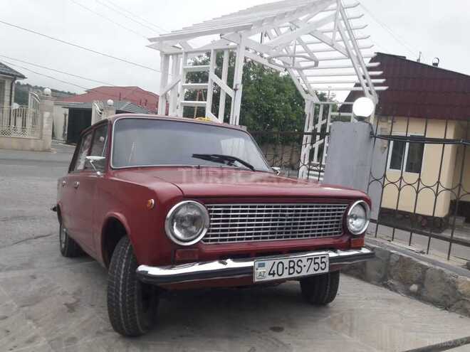 LADA (VAZ) 21011 1981, 325,000 km - 1.3 l - Quba