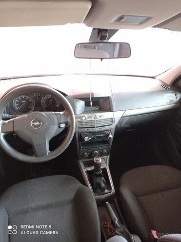 Opel Astra 2005, 255,000 km - 1.4 l - Cəlilabad