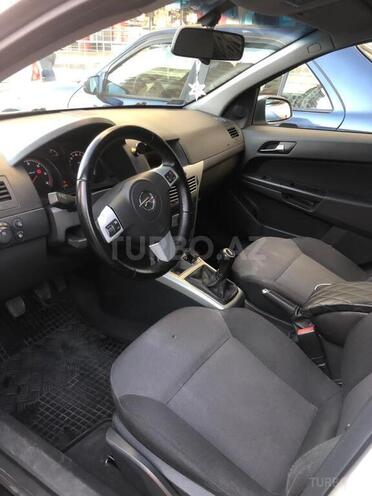 Opel Astra 2010, 250,000 km - 1.3 l - Bakı
