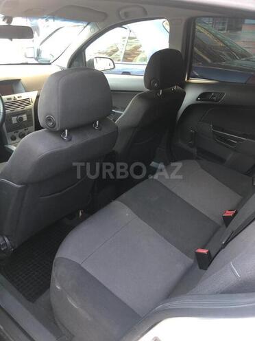 Opel Astra 2010, 250,000 km - 1.3 l - Bakı