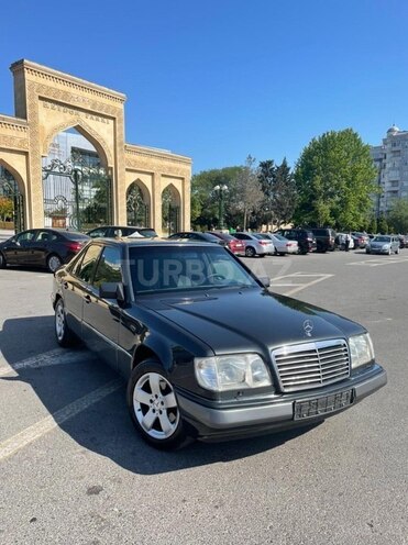 Mercedes E 280 1994, 445,000 km - 2.8 л - Bakı