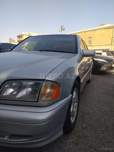 Mercedes C 230 1999, 327,000 km - 2.3 л - Bakı