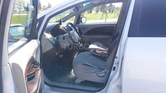 Mitsubishi Grandis 2004, 152,317 km - 2.4 l - Sumqayıt