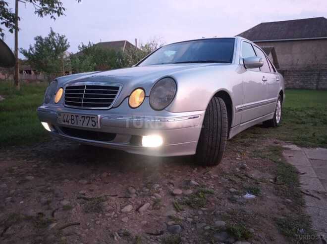 Mercedes E 270 2000, 668,000 km - 2.7 л - Masallı