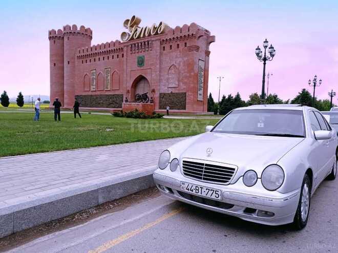 Mercedes E 270 2000, 668,000 km - 2.7 л - Masallı