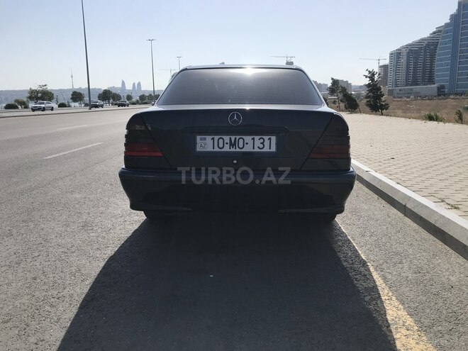 Mercedes C 220 2000, 417,000 km - 2.2 l - Bakı