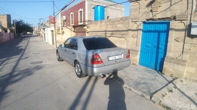 Mercedes C 180 1994, 588,518 km - 1.8 л - Bakı