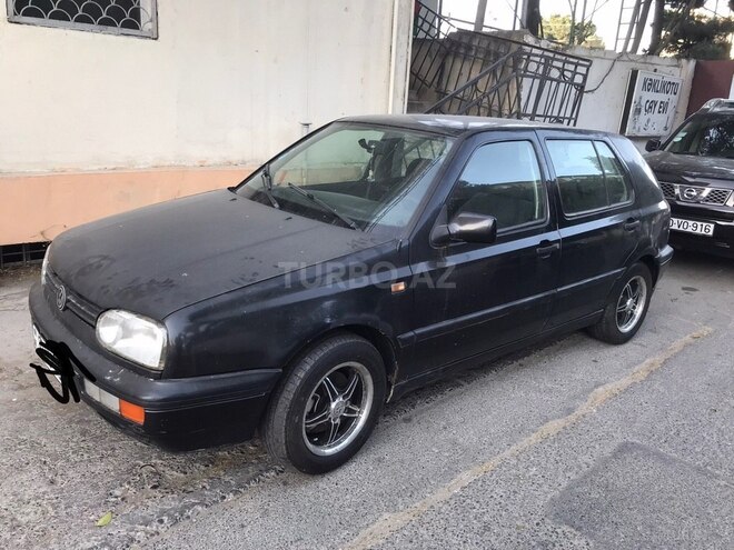 Volkswagen Golf 1995, 215,900 km - 2.0 l - Bakı
