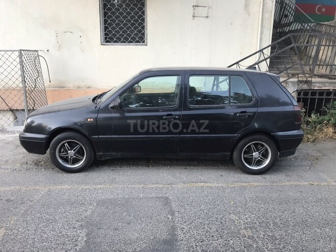 Volkswagen Golf 1995, 215,900 km - 2.0 l - Bakı