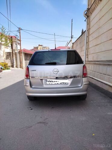 Opel Astra 2010, 208,800 km - 1.3 l - Bakı