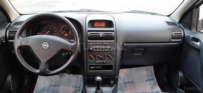 Opel Astra 1999, 247,605 km - 1.6 л - Şəki
