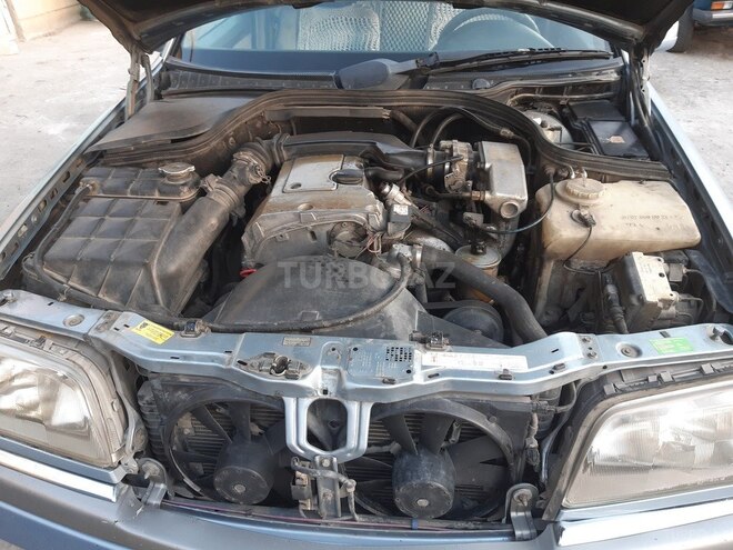 Mercedes C 220 1995, 285,980 km - 2.2 л - Bakı