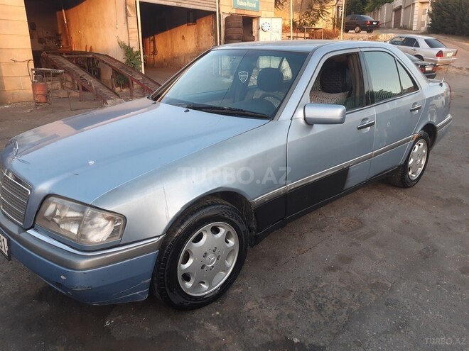 Mercedes C 220 1995, 285,980 km - 2.2 л - Bakı