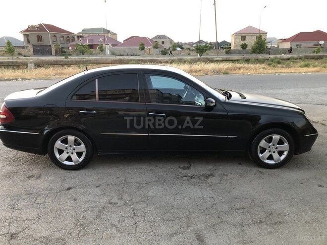 Mercedes E 270 2003, 373,173 km - 2.7 l - Bakı