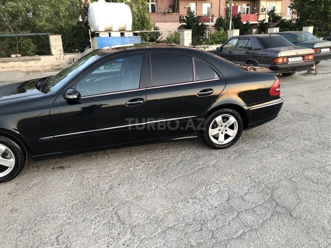 Mercedes E 270 2003, 373,173 km - 2.7 l - Bakı