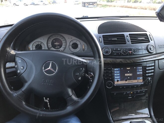 Mercedes E 270 2003, 373,173 km - 2.7 l - Bakı