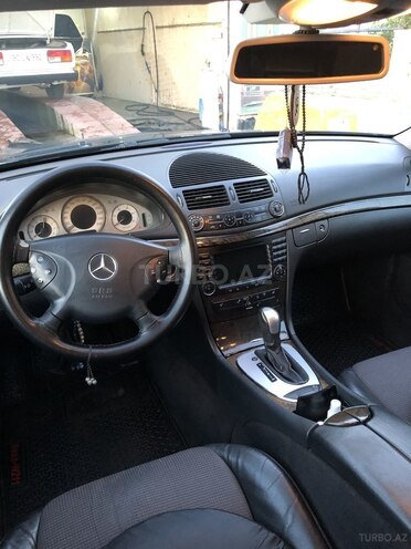 Mercedes E 270 2003, 373,173 km - 2.7 l - Bakı
