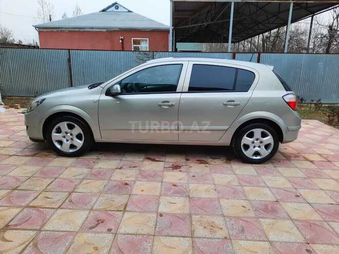 Opel Astra 2005, 178,000 km - 1.3 l - Bakı
