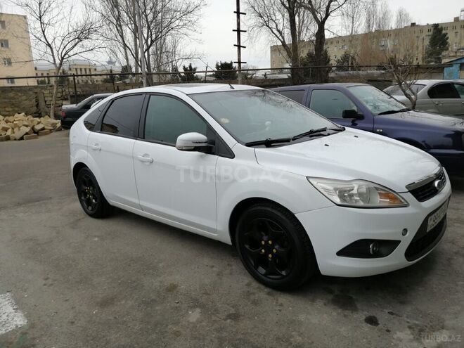 Ford Focus 2011, 200,000 km - 1.6 l - Bakı