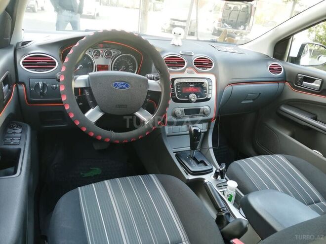 Ford Focus 2011, 200,000 km - 1.6 l - Bakı