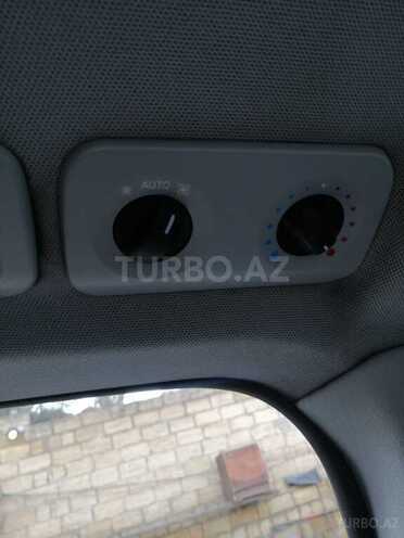 Mercedes Viano 2004, 366,800 km - 2.2 l - Bakı