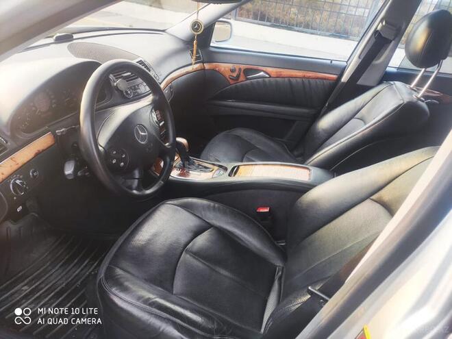 Mercedes E 320 2004, 332,000 km - 3.2 л - Goranboy