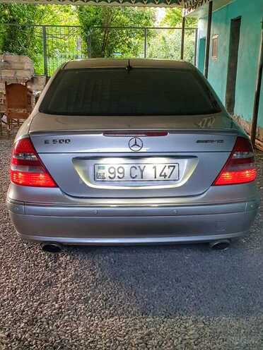 Mercedes E 320 2004, 332,000 km - 3.2 л - Goranboy