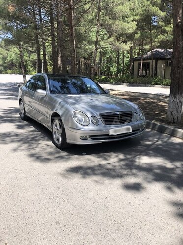 Mercedes E 320 2002, 225,200 km - 3.2 l - Sumqayıt