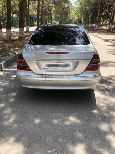 Mercedes E 320 2002, 225,200 km - 3.2 l - Sumqayıt