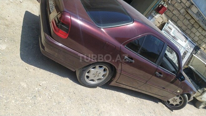 Mercedes C 200 2000, 290,000 km - 2.0 l - Bakı