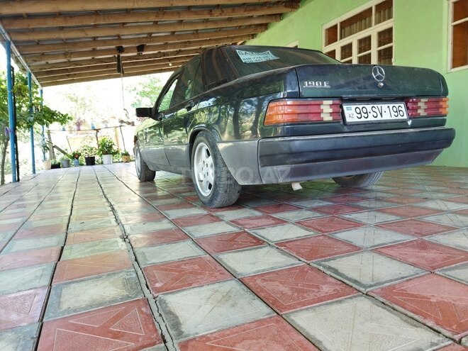 Mercedes 190 1990, 250,000 km - 2.0 л - Cəlilabad