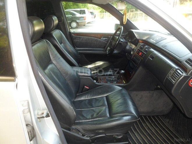 Mercedes E 230 1997, 395,350 km - 2.3 l - Bakı