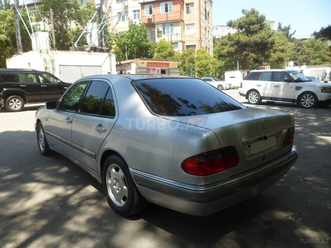 Mercedes E 230 1997, 395,350 km - 2.3 l - Bakı
