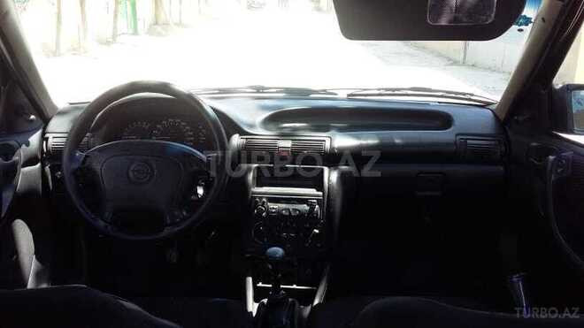 Opel Astra 1994, 353,000 km - 1.8 l - Bakı