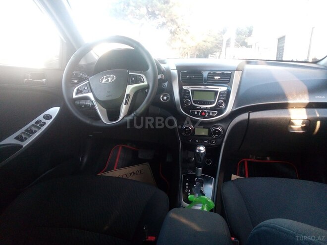 Hyundai Accent 2013, 153,000 km - 1.6 l - Bakı