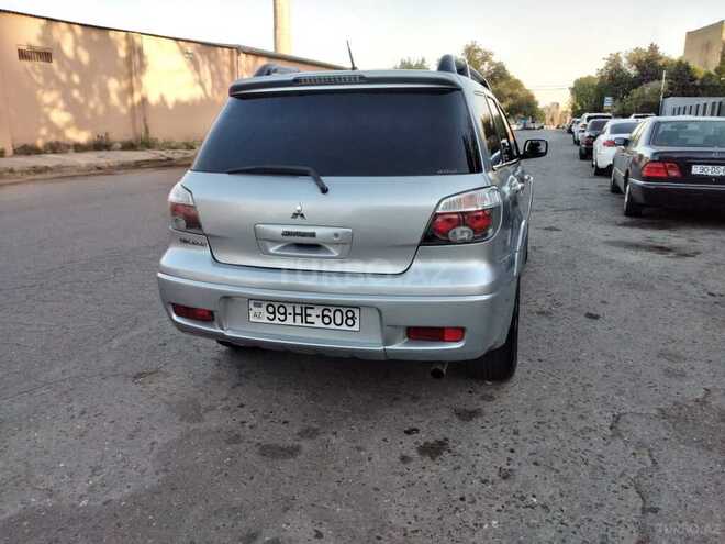 Mitsubishi Outlander 2006, 274,600 km - 2.0 l - Bakı