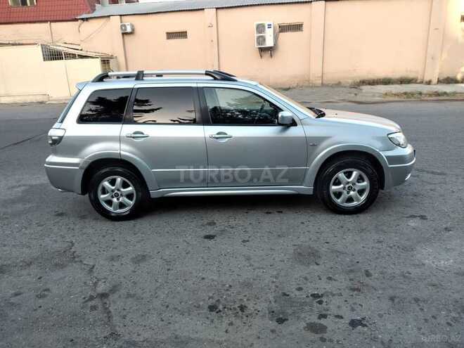 Mitsubishi Outlander 2006, 274,600 km - 2.0 l - Bakı